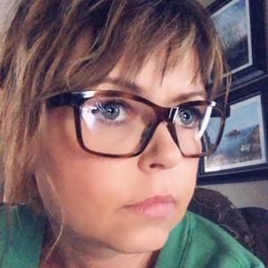 Meet your Posher, Nancy